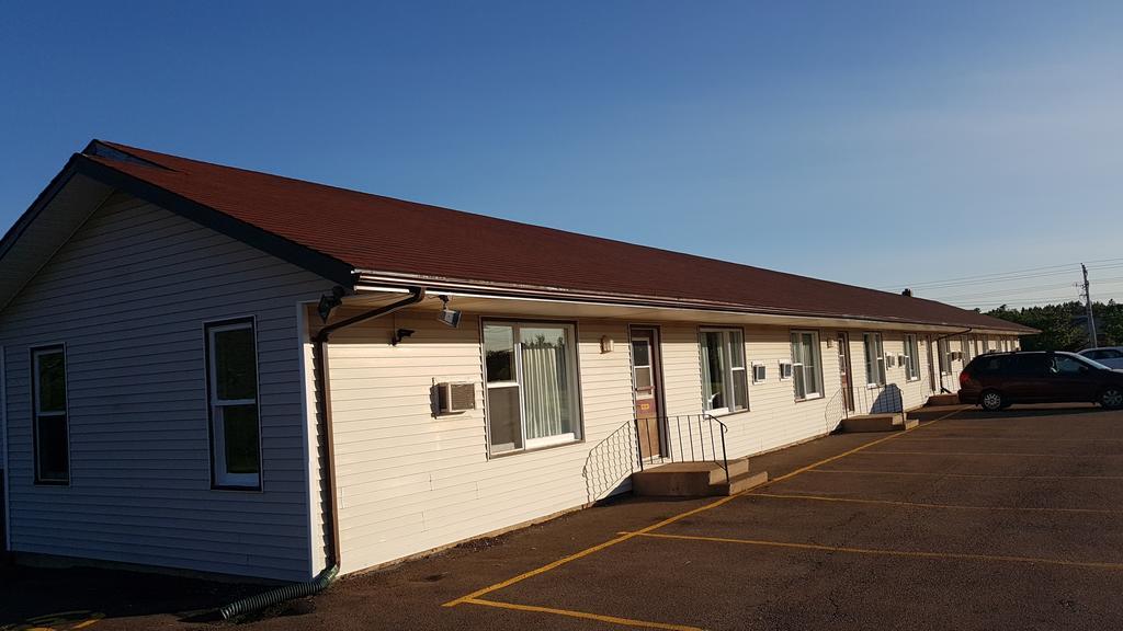 Queens Arms Inn Charlottetown Exterior photo